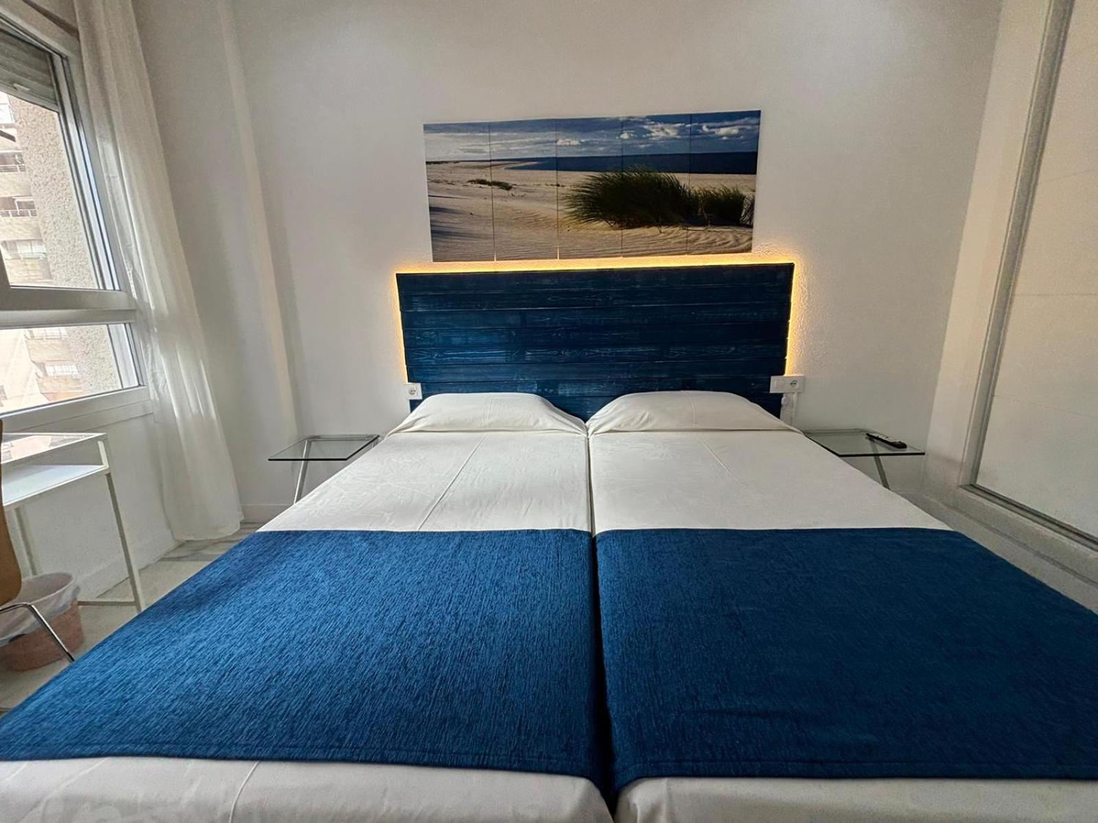 Apartamentos Turisticos Imar カディス エクステリア 写真