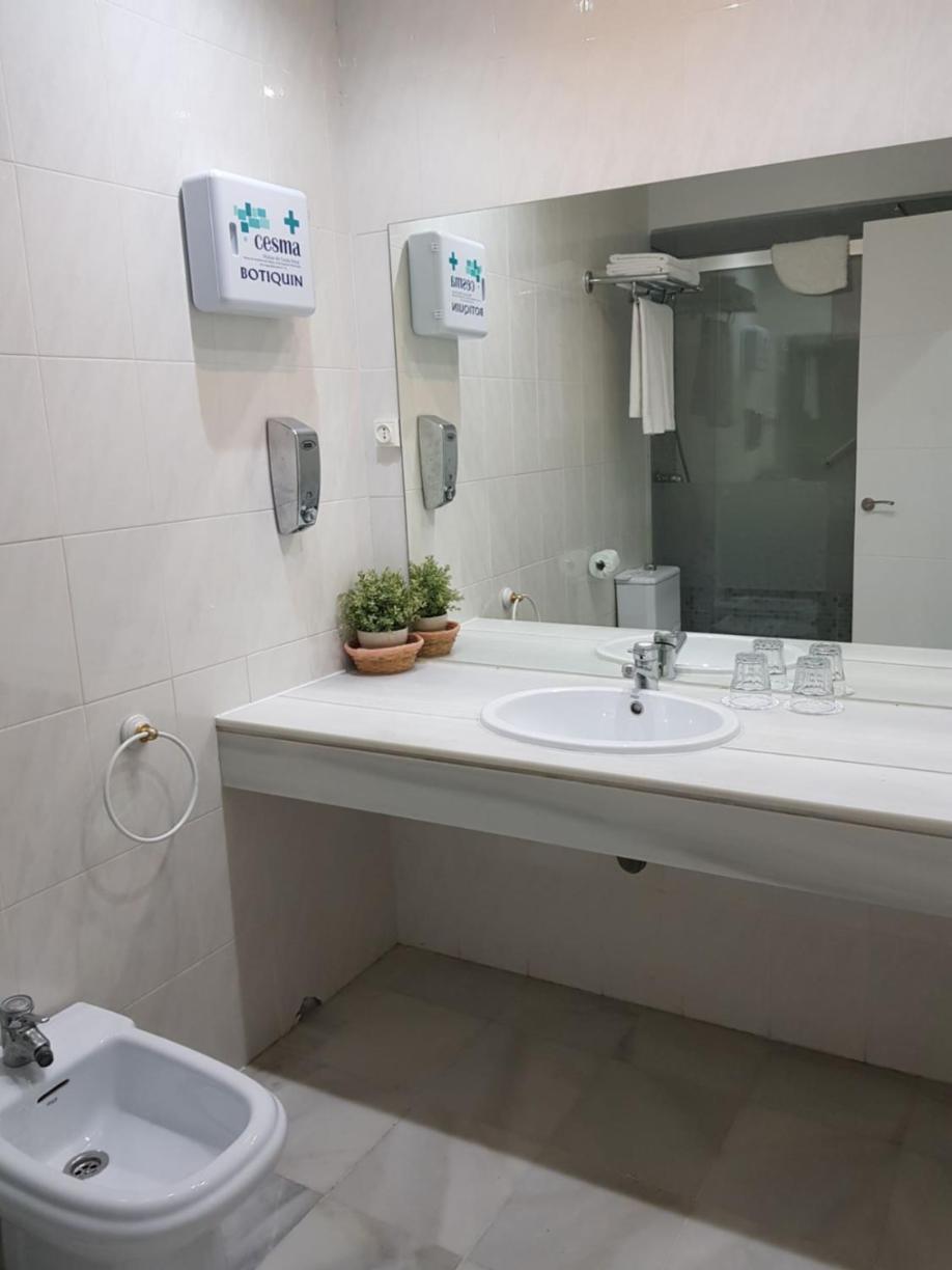 Apartamentos Turisticos Imar カディス エクステリア 写真